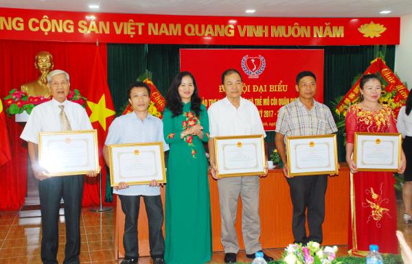 Hội Bảo trợ người tàn tật và trẻ mồ côi quận Dương Kinh: Trợ giúp 1.883 người tàn tật