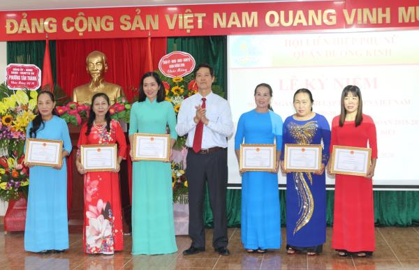 Hội Liện hiệp phụ nữ quận Dương Kinh: Giúp 37 gia đình hội viên thoát nghèo